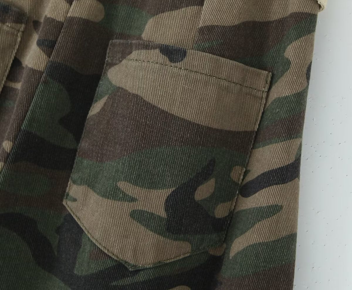 Foldover Waist Low Rise Cargo Camo Pants