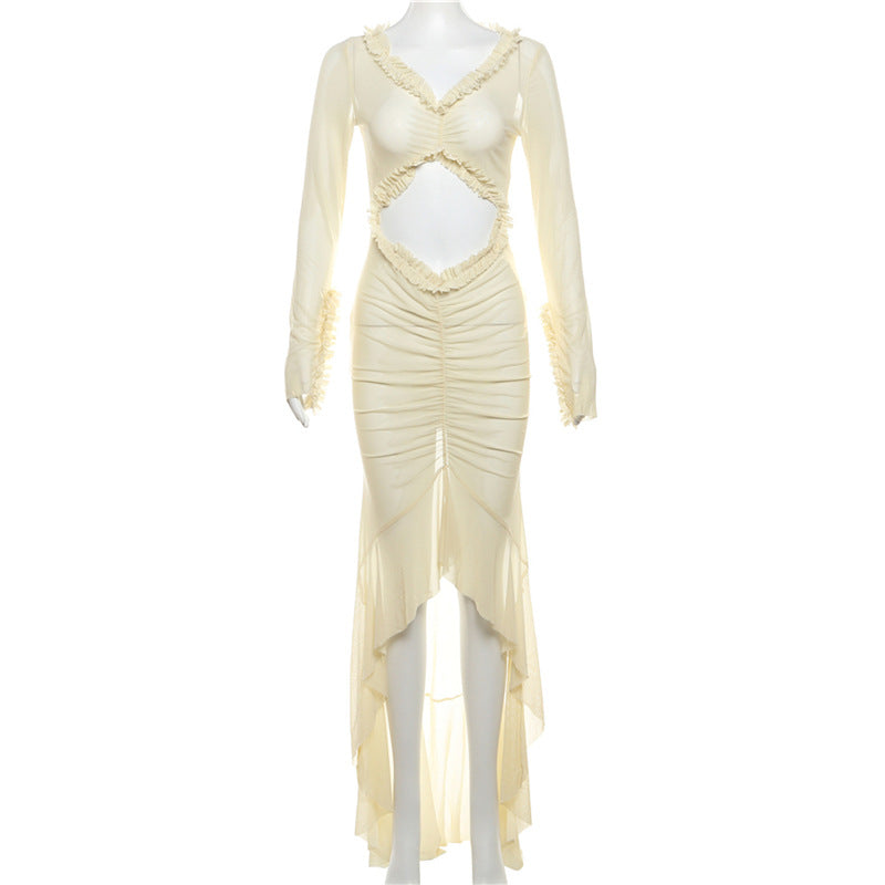 stomach cut out dress Belly Button Cut-Outs Are Fashion Week 2023's Biggest Trend 5615 Please note Belly Button Cut-Outs Are Fashion