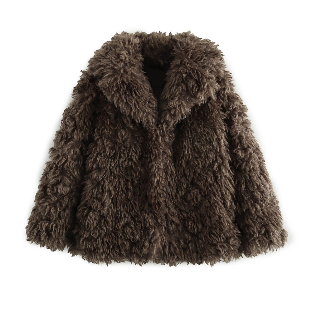 
                      
                        Short Fur Large Collar Coat
                      
                    