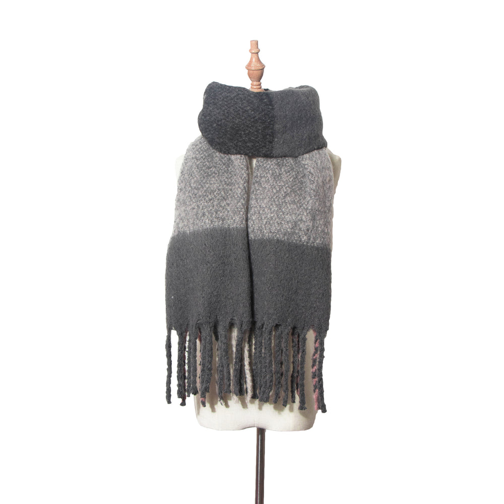 Thick Tassel Color Block Scarf