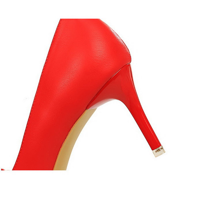 
                  
                    Bow Pointed Toe Pumps
                  
                