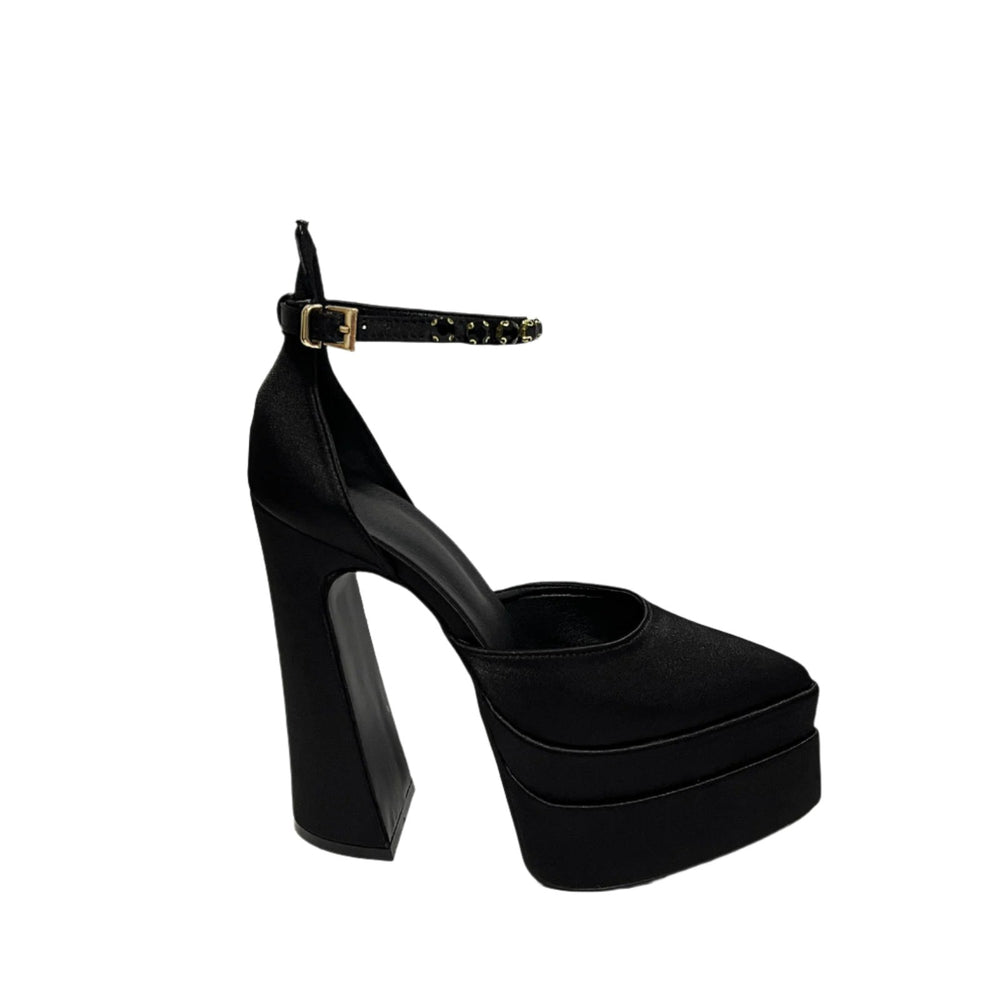 
                  
                    Closed Round Toe Platform Heels
                  
                