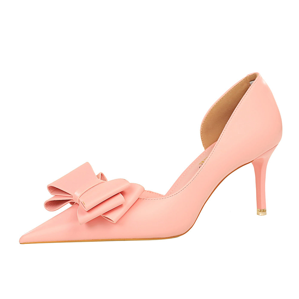 
                  
                    Bow Pointed Toe Pumps
                  
                